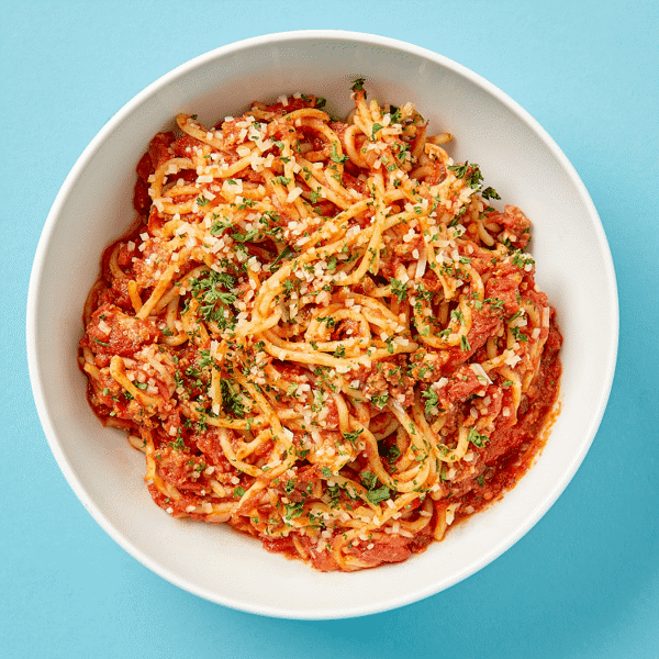 Fitlife foods' lean ground turkey, Omega-3 rich flax seed, tomatoes, and spices, this meal prep is served over fiber-rich Barilla pasta